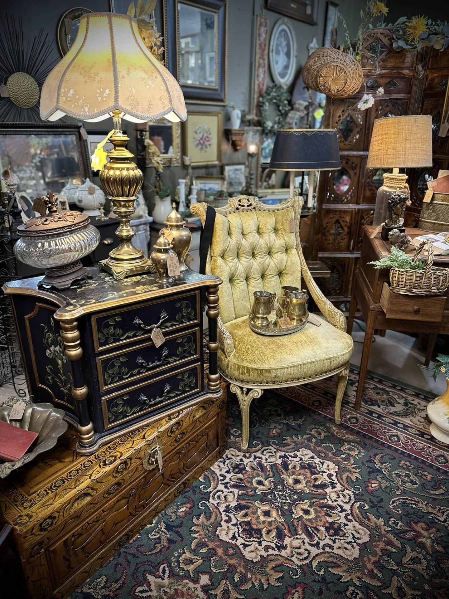 Dee's Vintage Odds and Ends